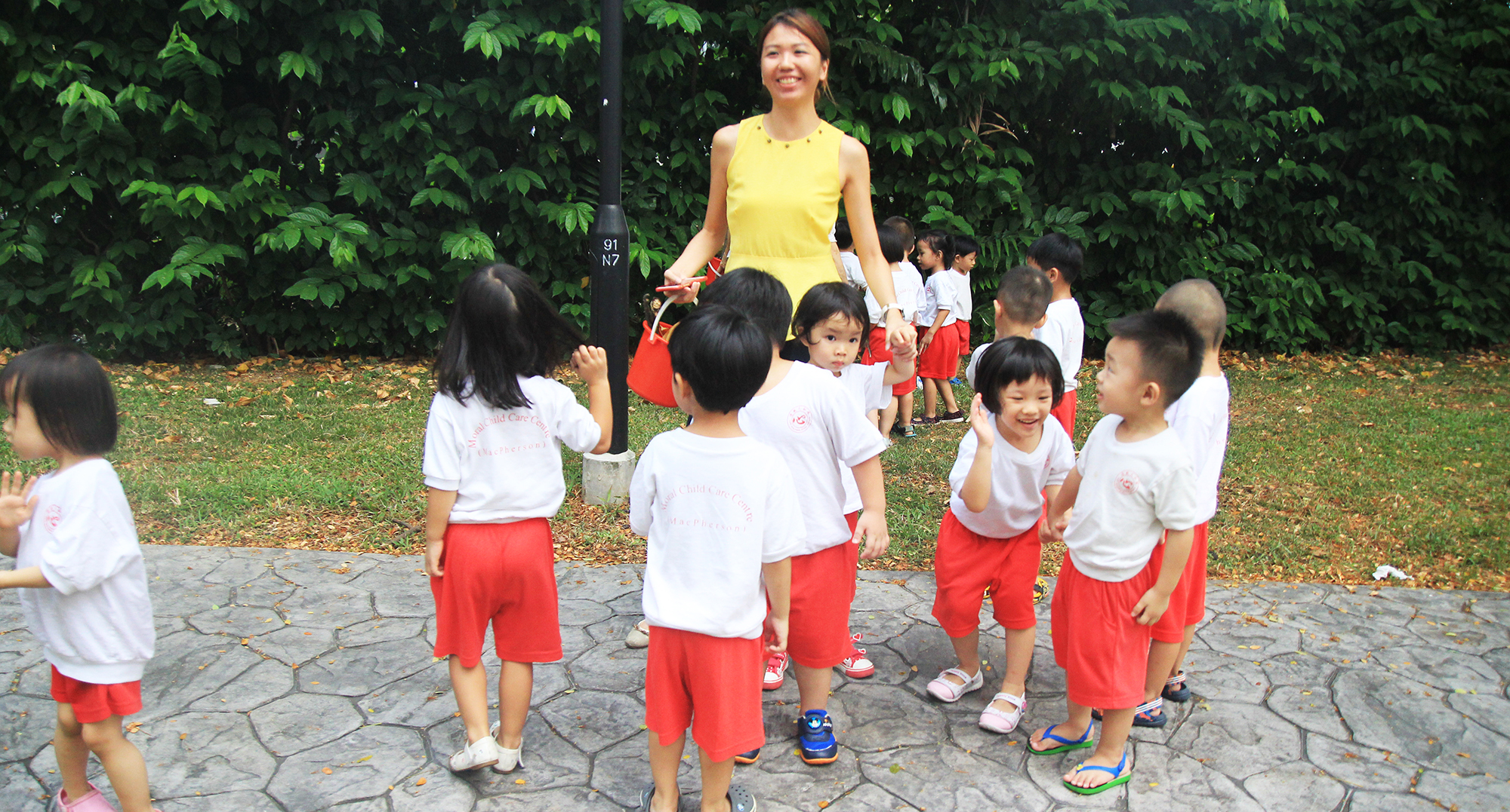 Moral Child Care Centres Children Outdoors (web)